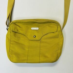 Baggallini Highrise Crossbody Purse Yellow Nylon Double Zipper Top